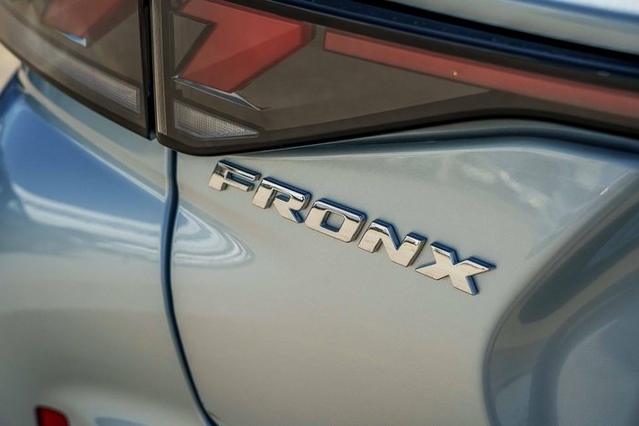 2025 Suzuki Fronx Hybrid KW Splendid Silver Pearl Metallic + Bluish Black Pearl