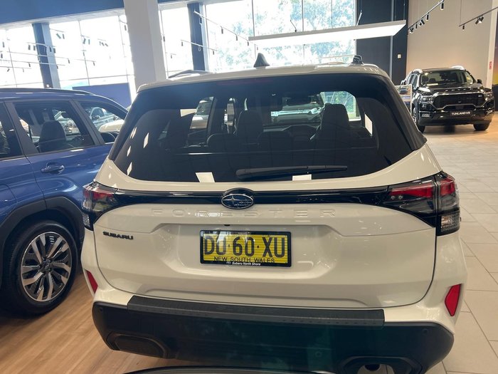2025 Subaru Forester Touring S6 MY26 AWD Crystal White