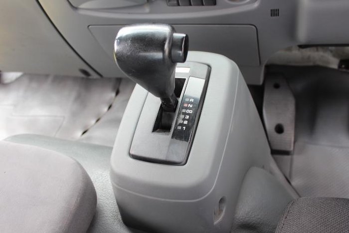 2017 Isuzu F Series FSR120/140-240 WHITE