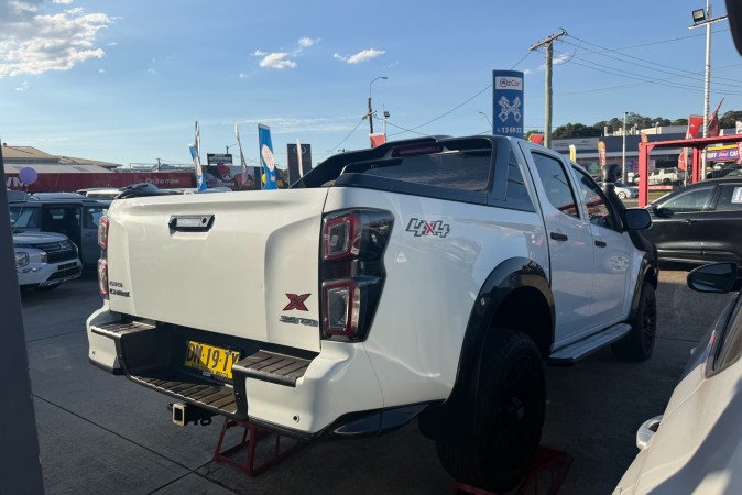 2019 ISUZU D-MAX SX (4x4)