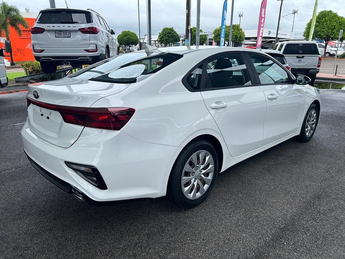 2018 Kia Cerato S BD MY19 Clear White