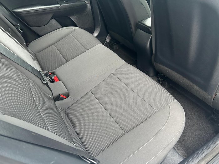 2018 Kia Cerato S BD MY19 Clear White