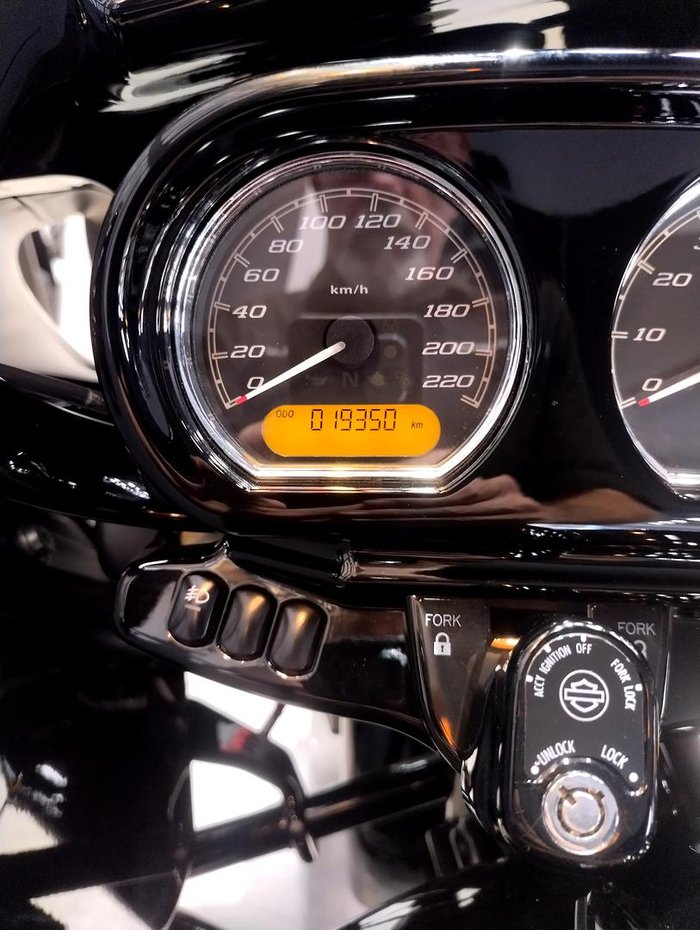 2020 Harley-Davidson Road Glide Special 114 (FLTRXS) Touring Black