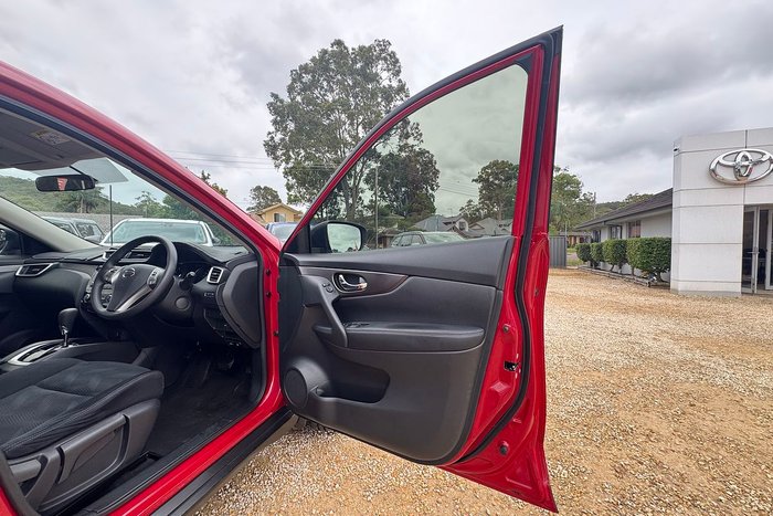 2014 Nissan X-TRAIL ST