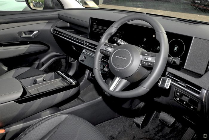 2026 Hyundai Tucson Hybrid Premium