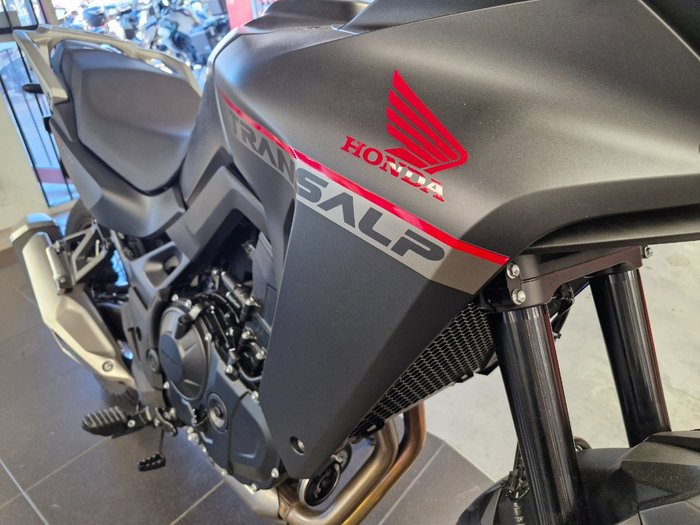 2024 Honda XL750 TRANSALP Black