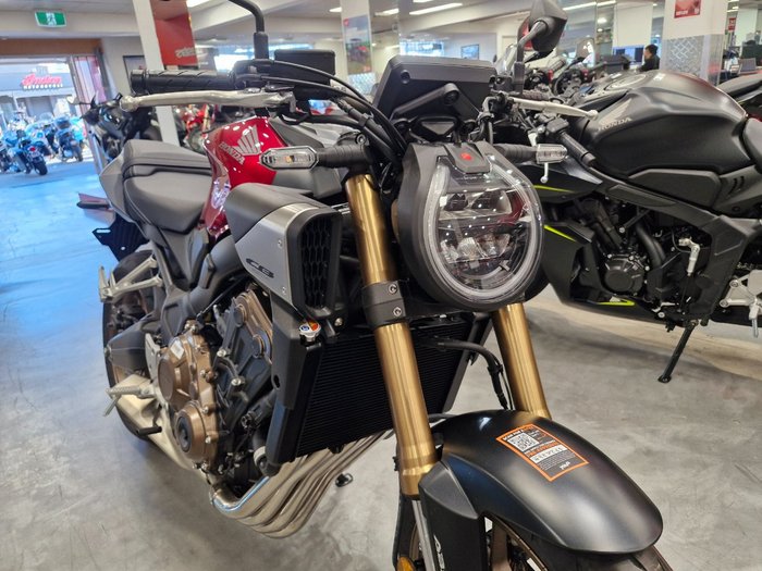 2024 Honda CB650R RED