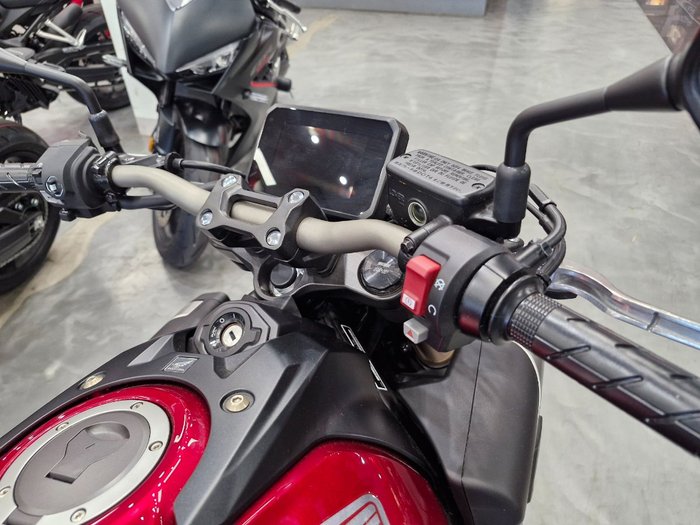 2024 Honda CB650R RED