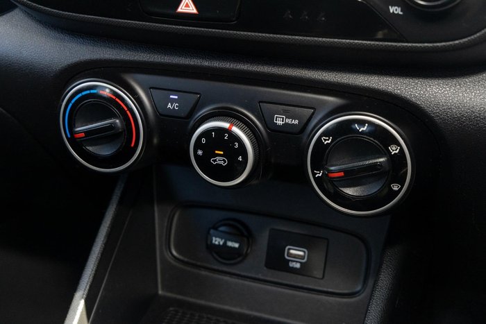 2020 Hyundai Venue Active