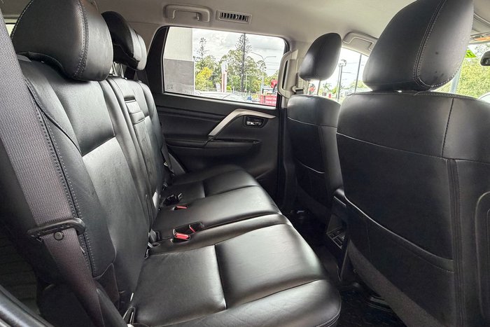 2019 Mitsubishi Pajero Sport GLS