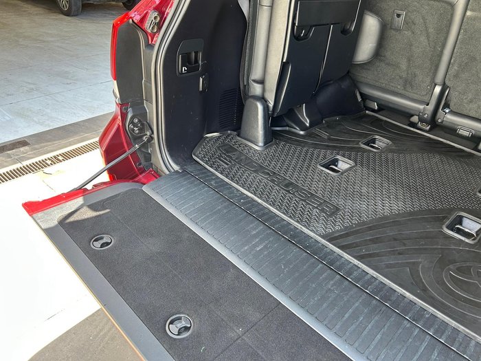 2019 Toyota Landcruiser VX