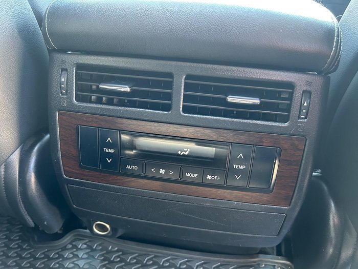 2019 Toyota Landcruiser VX