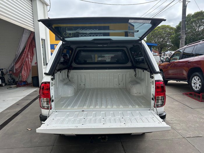 2018 Toyota Hilux SR5