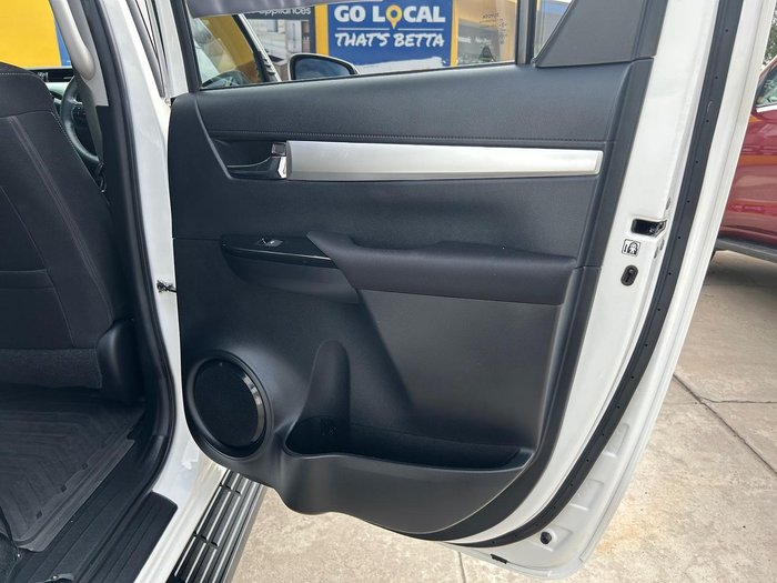 2018 Toyota Hilux SR5