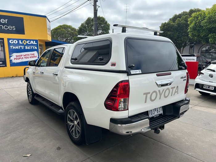 2018 Toyota Hilux SR5