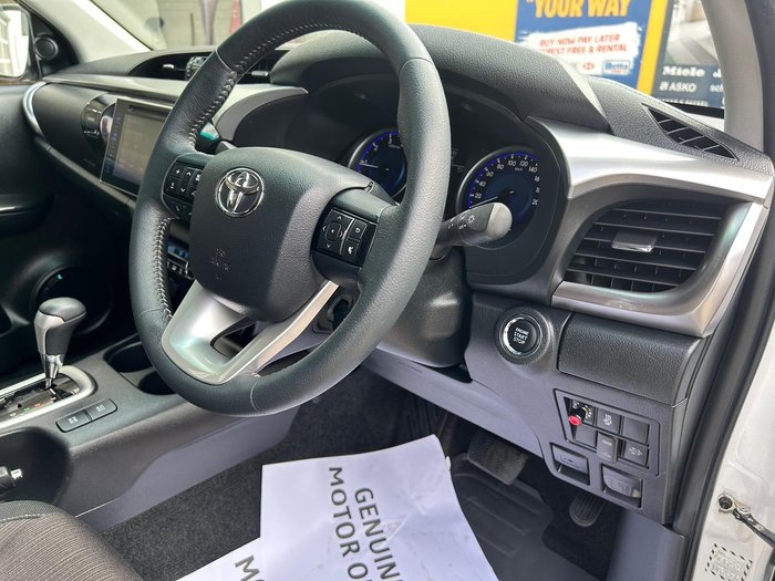 2018 Toyota Hilux SR5