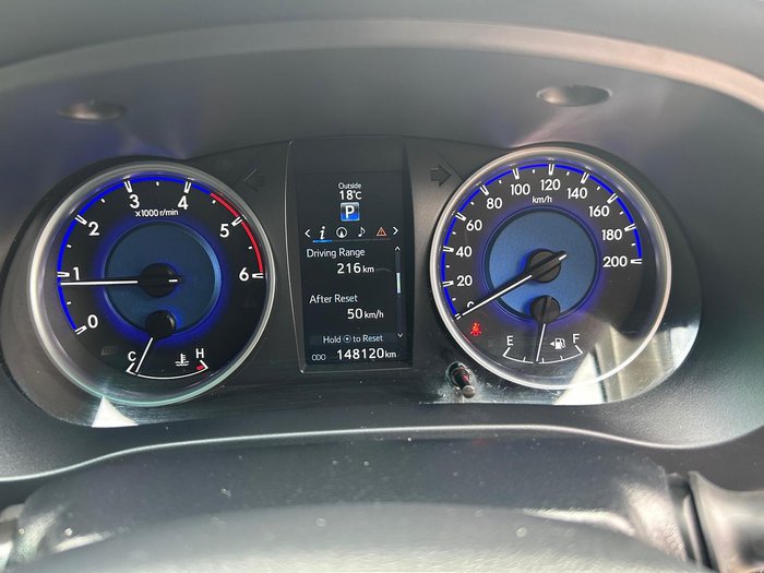 2018 Toyota Hilux SR5