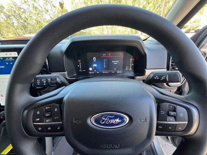 2025 Ford Everest Ambiente