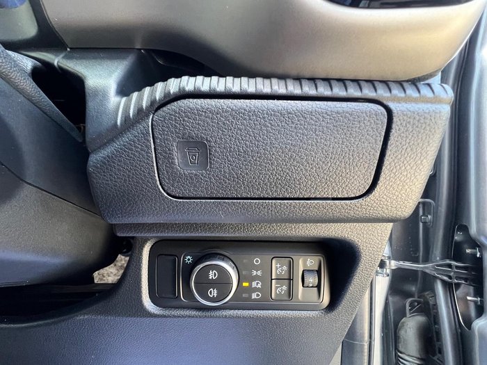 2025 Ford Everest Ambiente