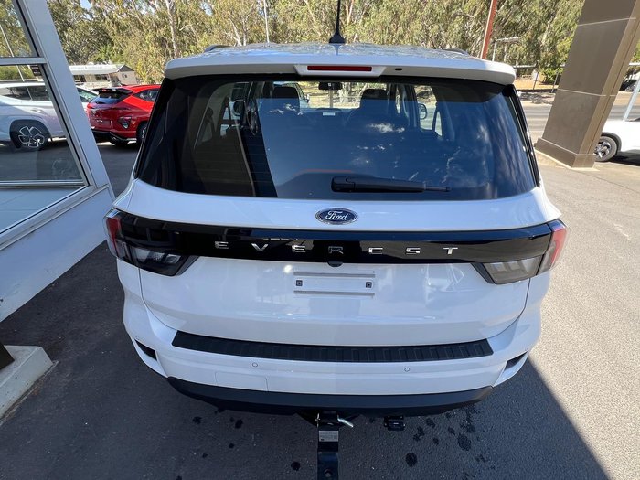 2024 Ford Everest Ambiente