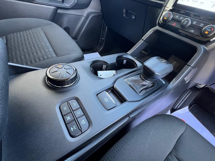 2024 Ford Everest Ambiente