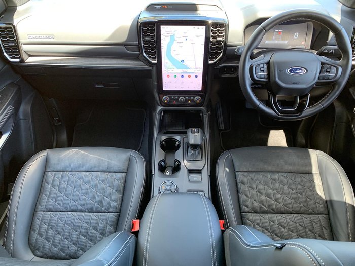 2025 Ford Everest Platinum