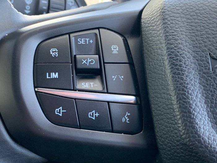 2025 Ford Everest Platinum