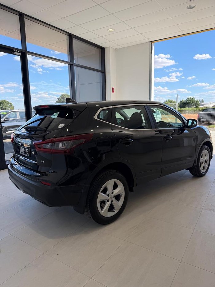 2020 Nissan QASHQAI ST