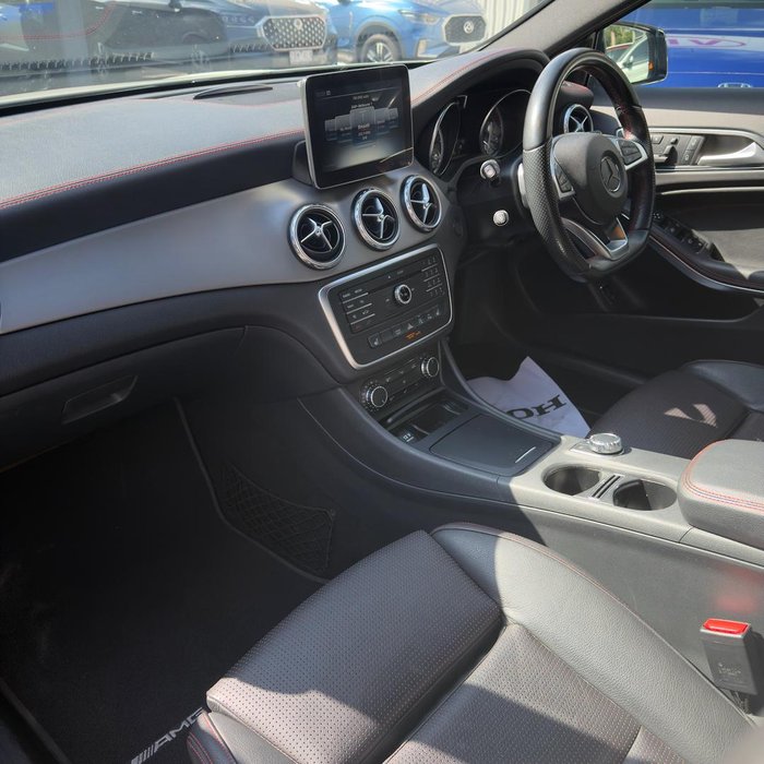 2016 Mercedes-Benz GLA-Class GLA180