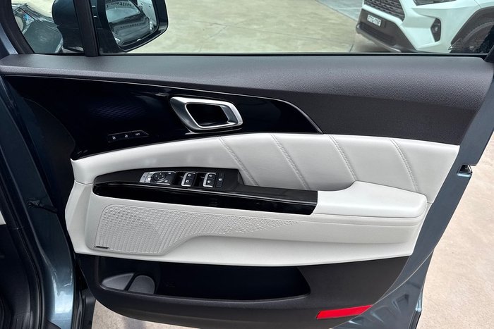 2022 Kia Carnival Platinum