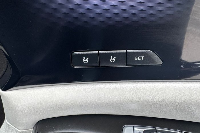 2022 Kia Carnival Platinum