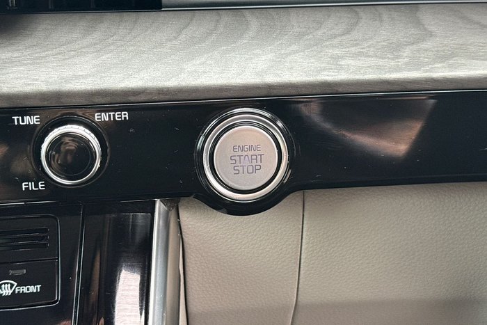 2022 Kia Carnival Platinum