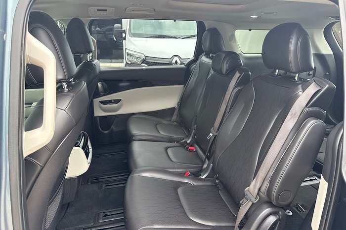 2022 Kia Carnival Platinum