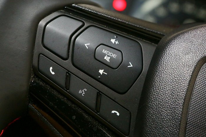 2025 Isuzu D-MAX X-TERRAIN