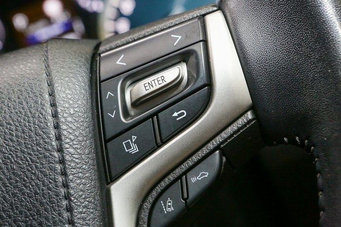 2022 Toyota Landcruiser Prado VX