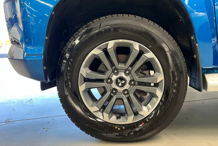 2022 Mitsubishi Triton GLS