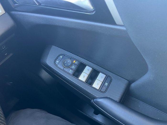 2023 Mitsubishi Outlander LS