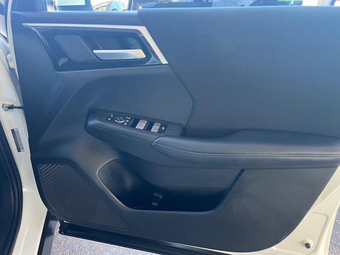 2023 Mitsubishi Outlander LS