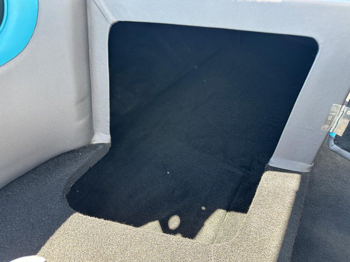 2020 Camero Vision 21v Bowrider