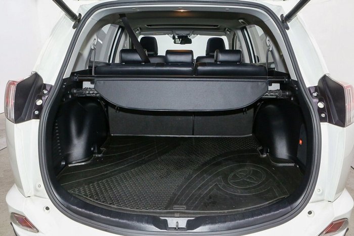 2016 Toyota RAV4 Cruiser