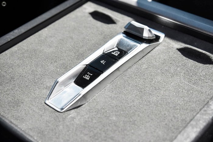 2025 LDV Terron 9 Origin