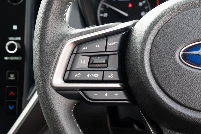 2025 Subaru Impreza 2.0R