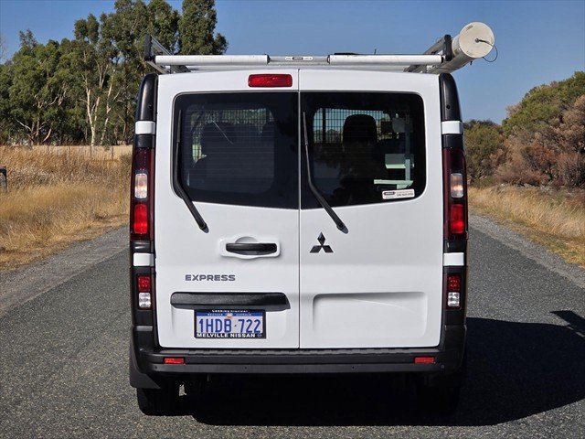 2020 Mitsubishi Express GLX