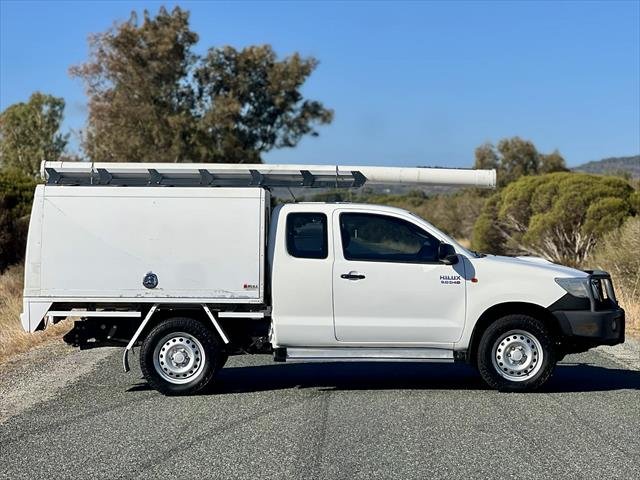 2014 Toyota Hilux SR