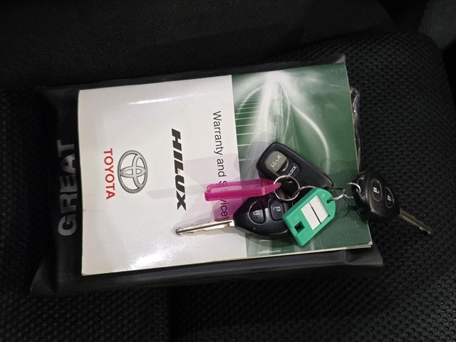 2014 Toyota Hilux SR