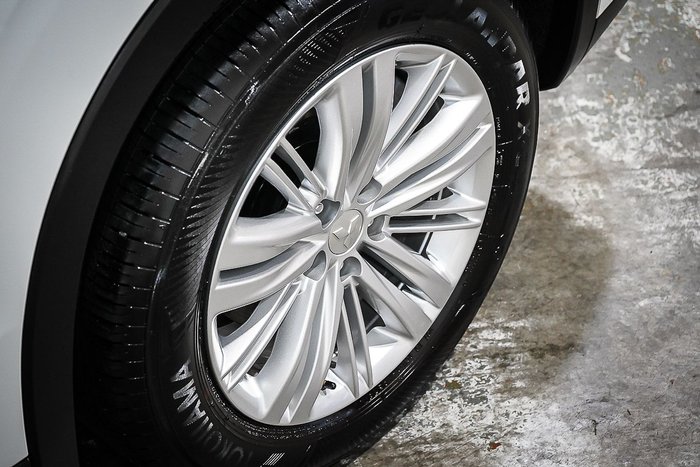 2025 Mitsubishi Outlander ES