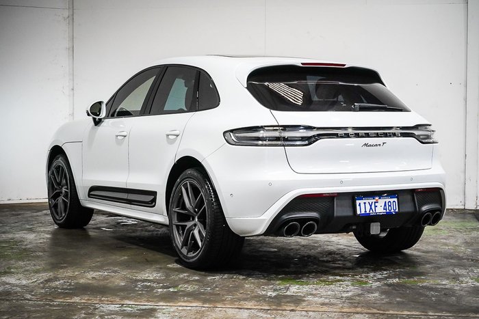 2023 Porsche Macan T
