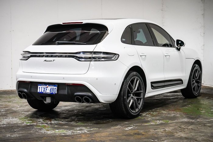 2023 Porsche Macan T