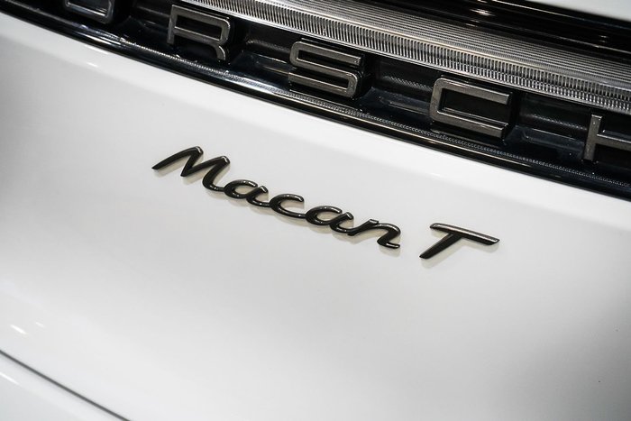 2023 Porsche Macan T
