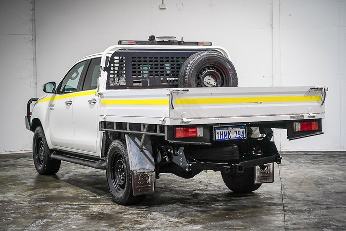 2021 Toyota Hilux SR5